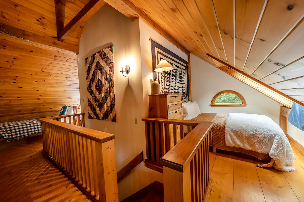 Deerwood Hill Cabin - bedrooms