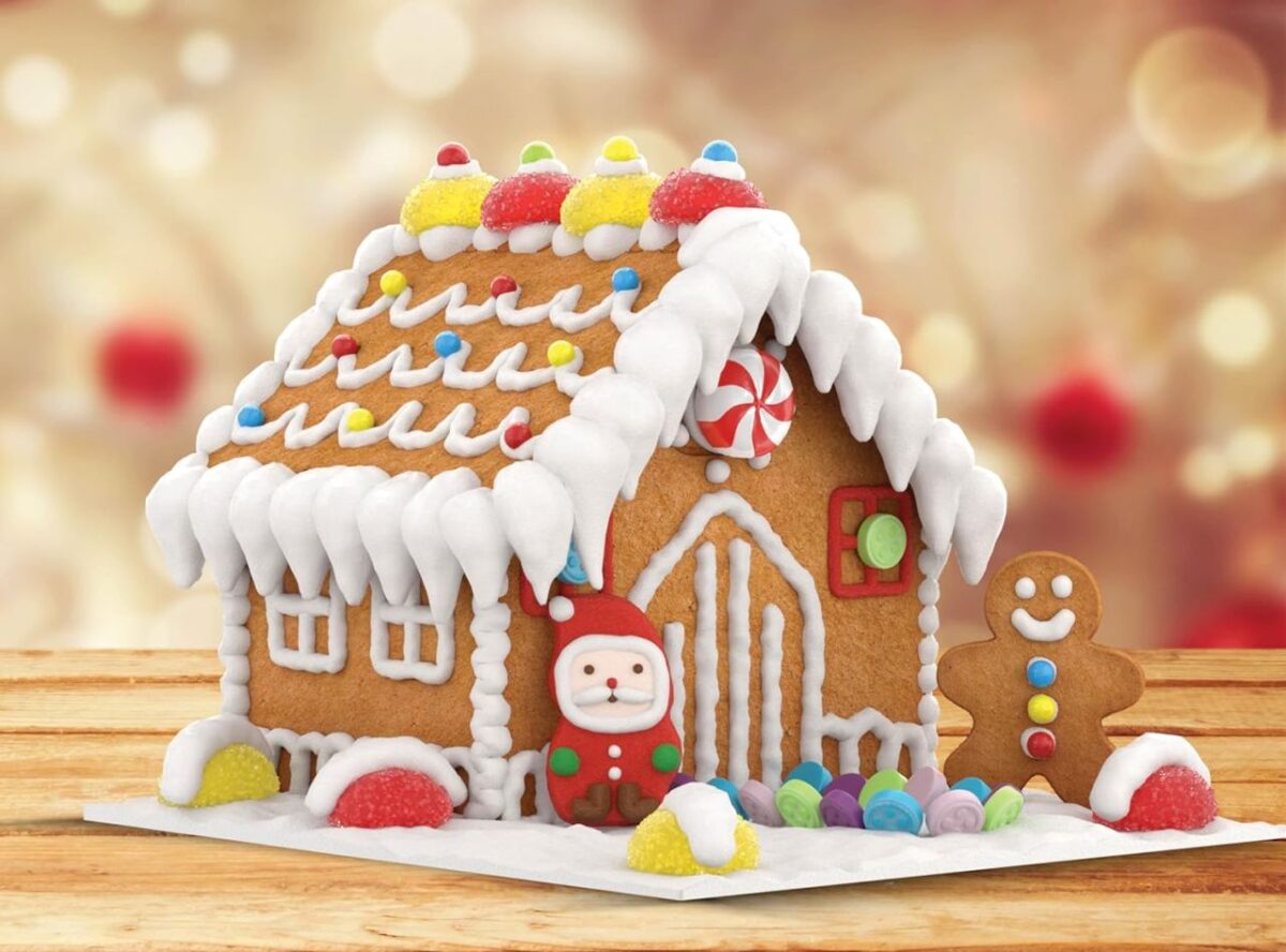 15+ Best Christmas Gingerbread House Kits 2024
