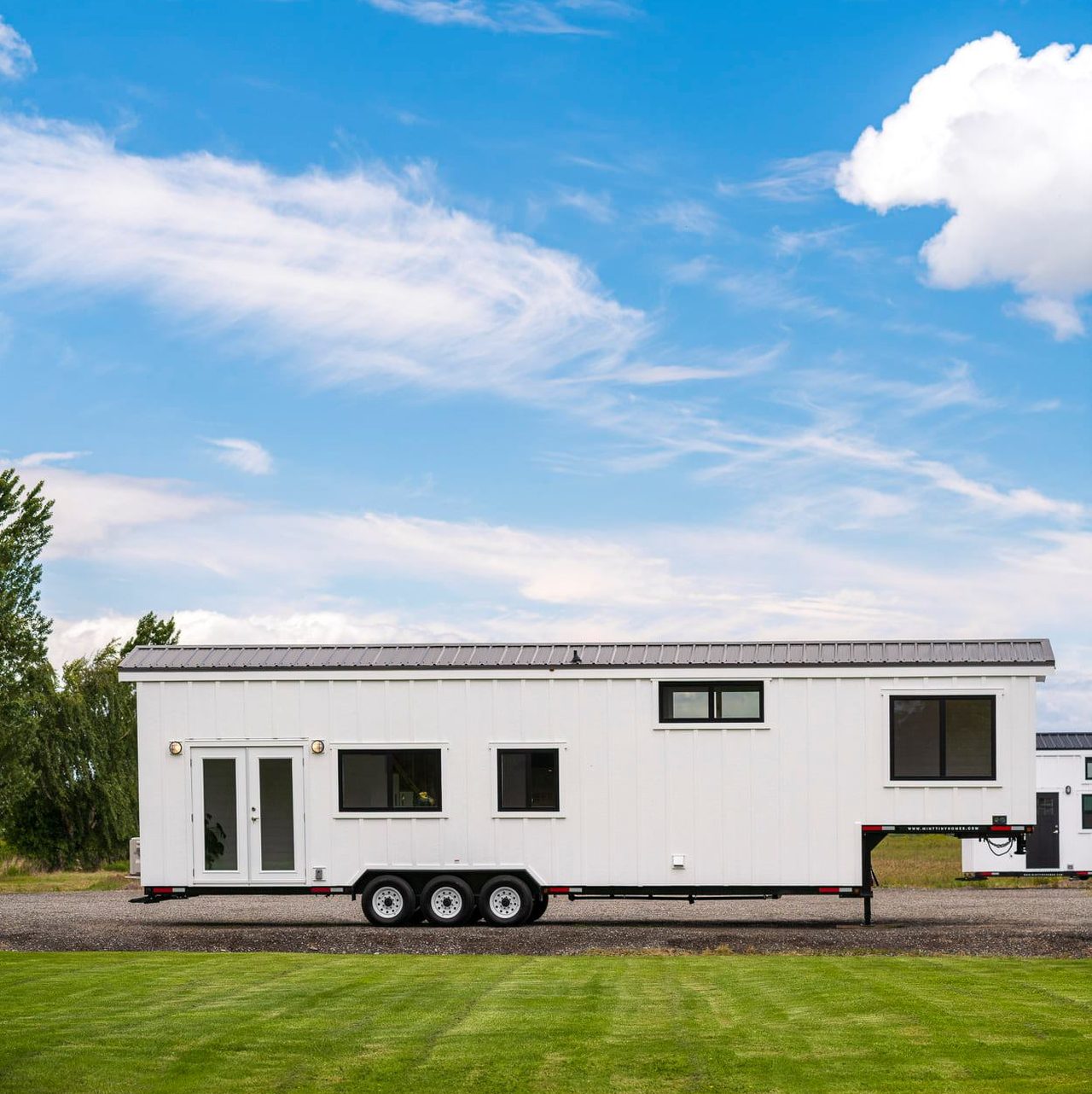 Traveler's Paradise Tiny House - exterior