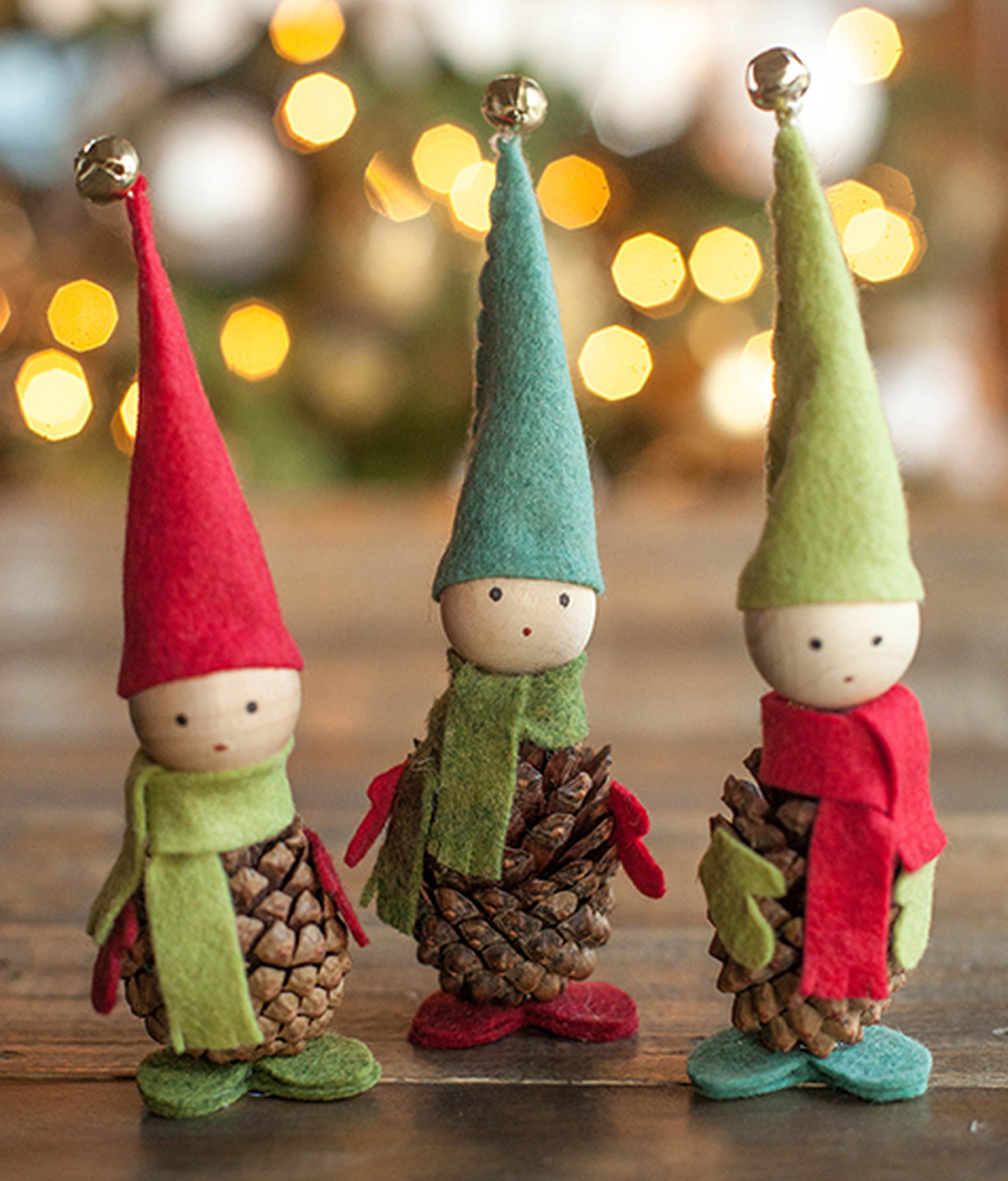 Adorable Felt and Pinecone Elves