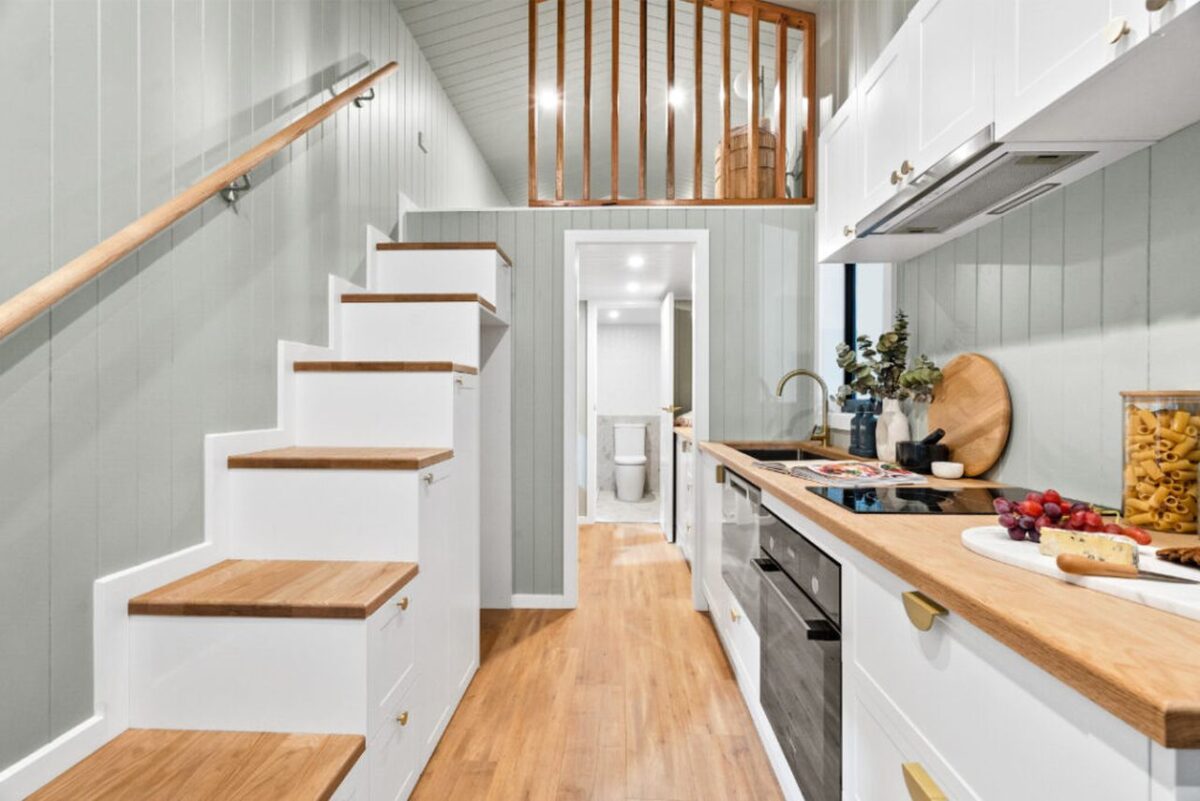 135 000 Arnhem Tiny House Boasts A Cozy And Chic Interior