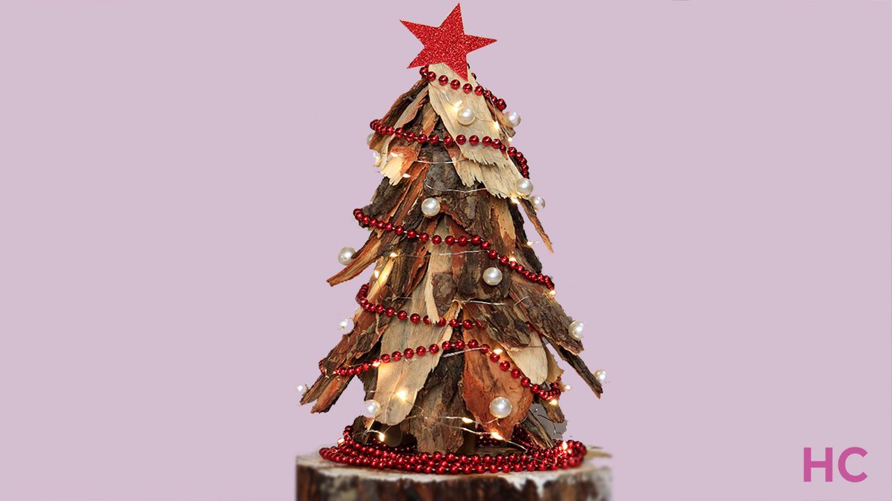 DIY Christmas Decorations - wood chip tree