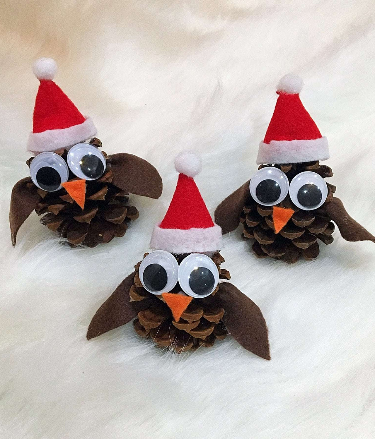 DIY Owl Pinecone Christmas Ornament Craft