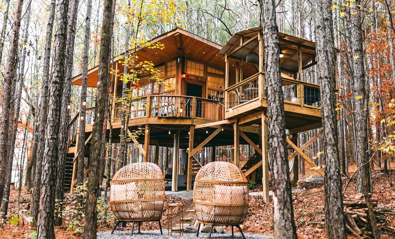 Firefly Treehouse in Crane Hill, Alabama