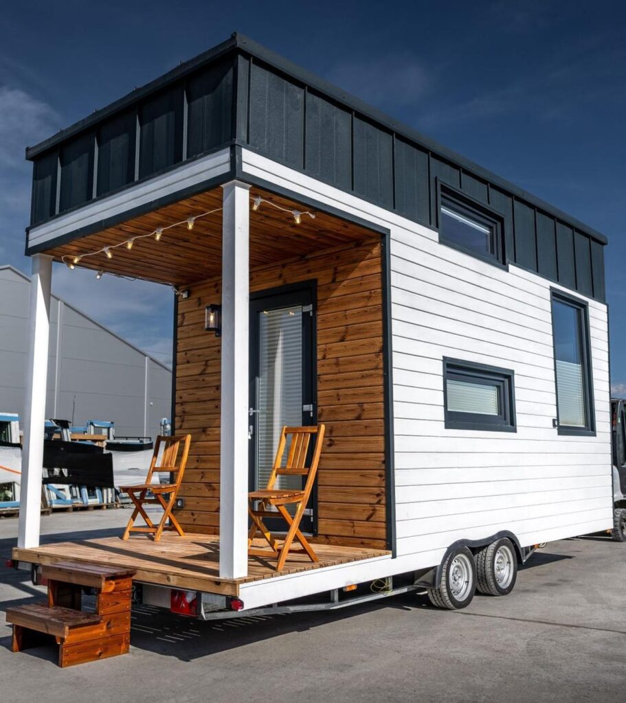 Langenberg Tiny House has Porch, Hidden Loft in Loft Bedroom