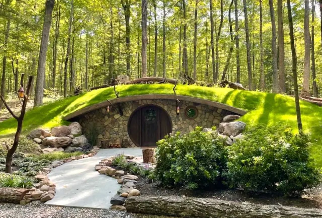 The Hobbit House at June Farms