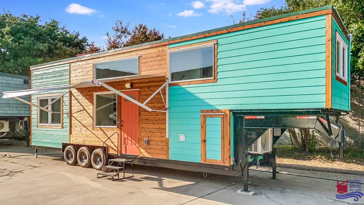 Dream Weaver Tiny House has Unusual Gooseneck Living Room