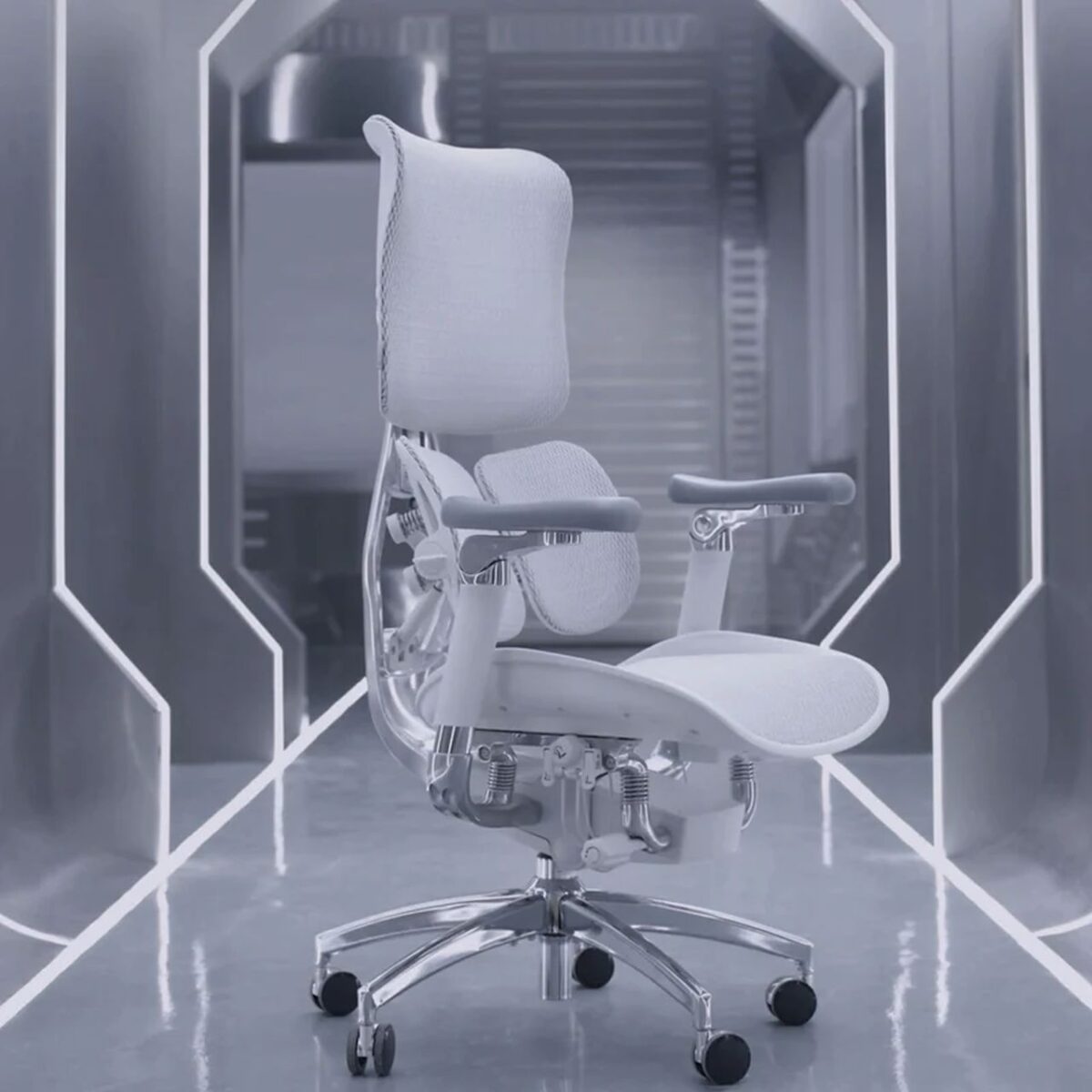 Doro S300 Office Chair Offers Gravity-Defying Ergonomic Comfort