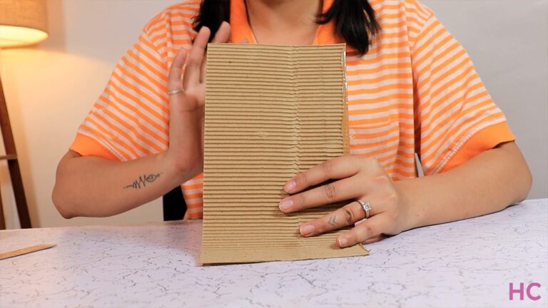How to Make a Ribbed Concrete Planter for Tabletop Décor?