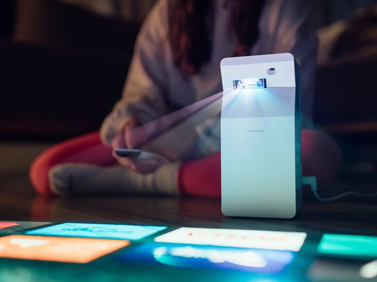 Philips Screeneo UL5 Smart Projector