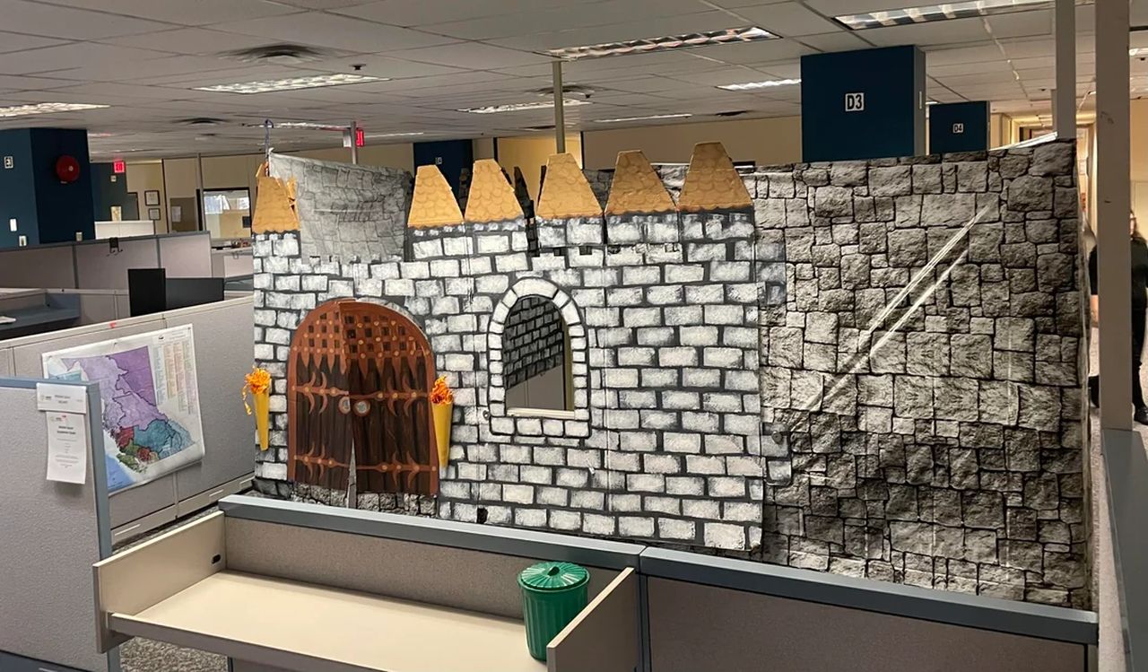 Turn your cubicle into a castle in preparation for Halloween