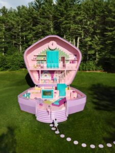 Polly Pocket toy airbnb rental