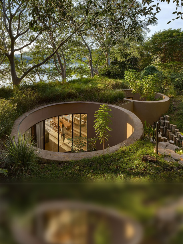 This House in Mexico Blends into Landscape With Green Roof