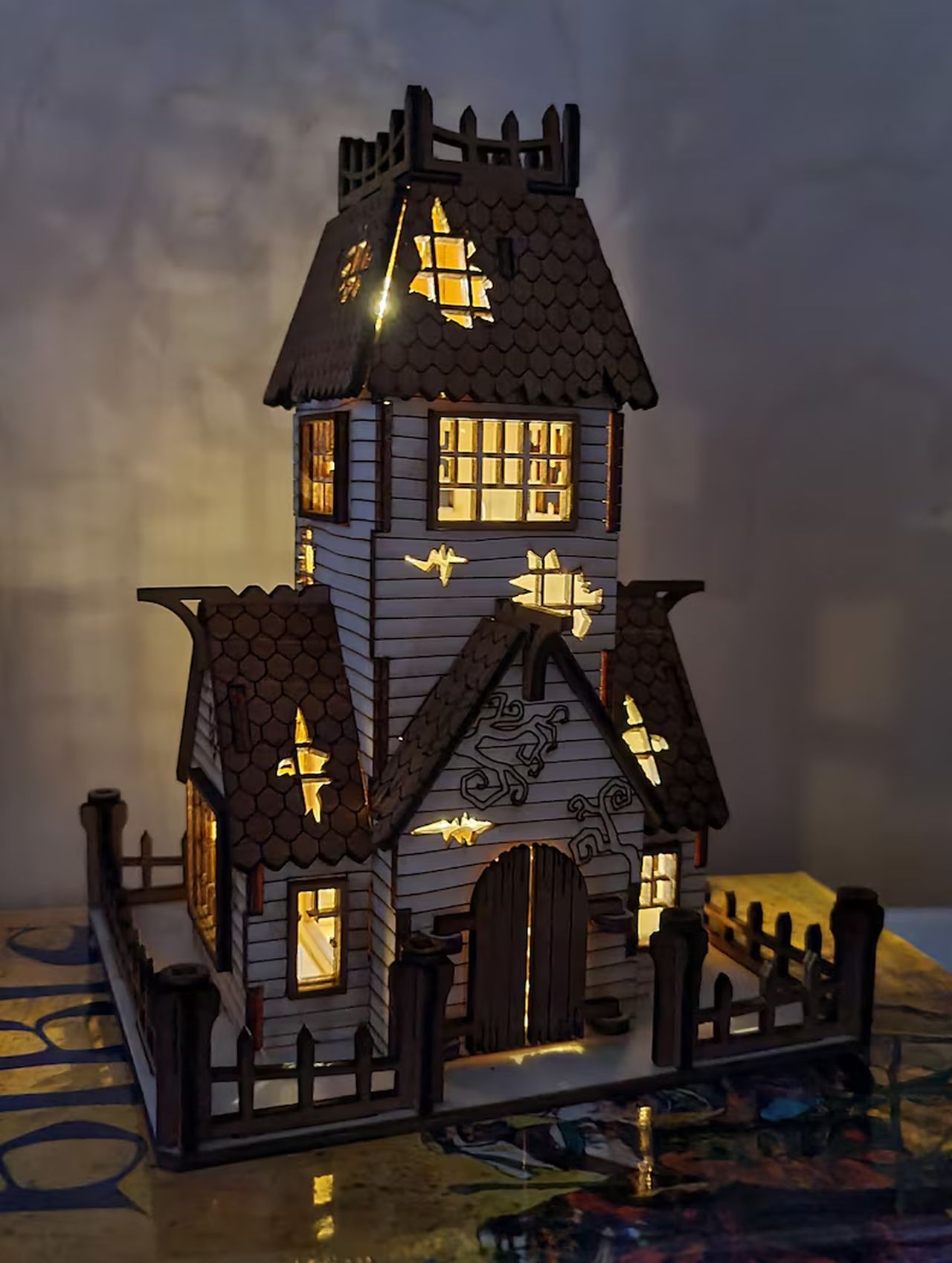 Abandoned House DIY Kit