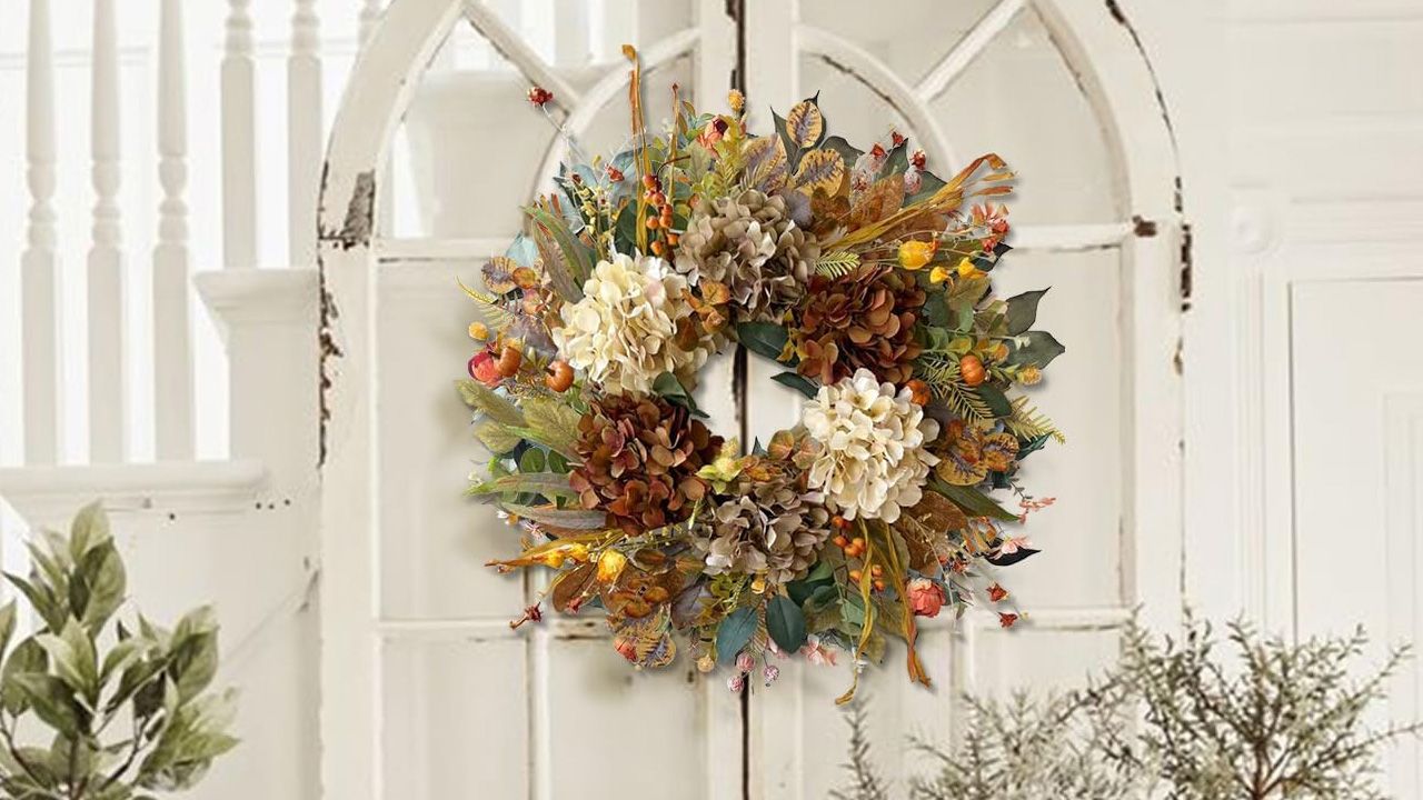 Best Fall Wreaths to Buy - Hydrangea Fall Wreath