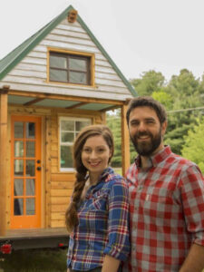 Famous-Tiny-House-Couples-You-Need-to-Know-featured-cover-web-story