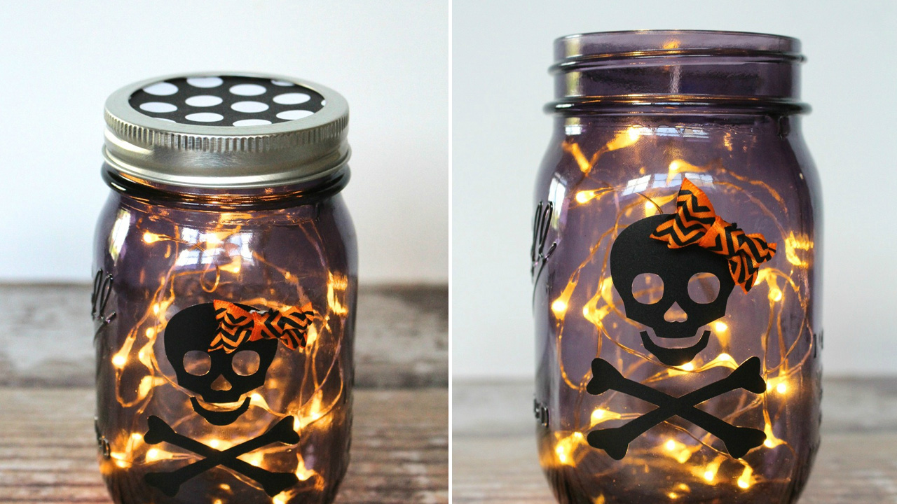 Lighted Halloween Mason Jar