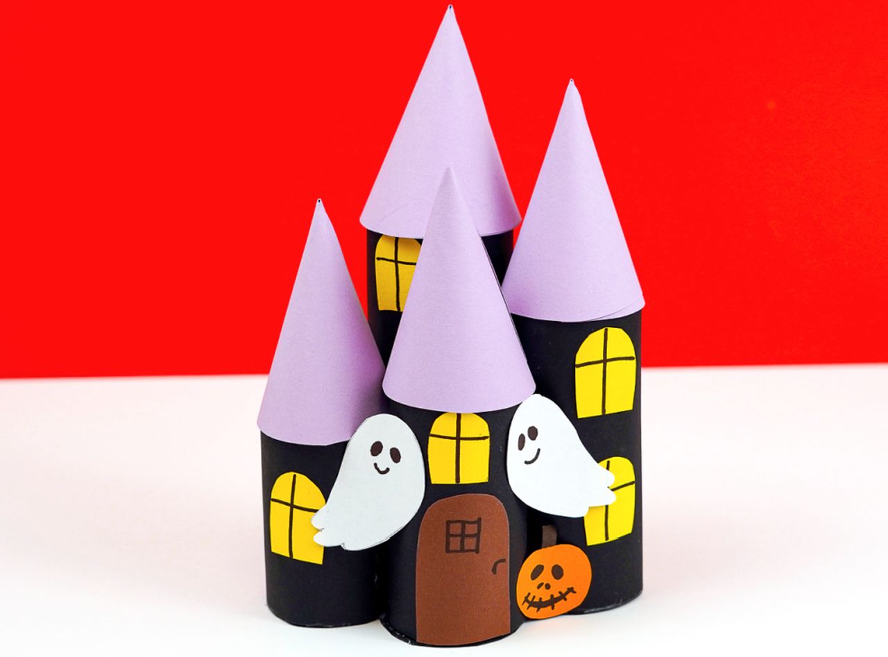 Paper Roll Haunted House