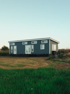 Tiny House Design Features You Didn’t Realize Were So Innovative-cover