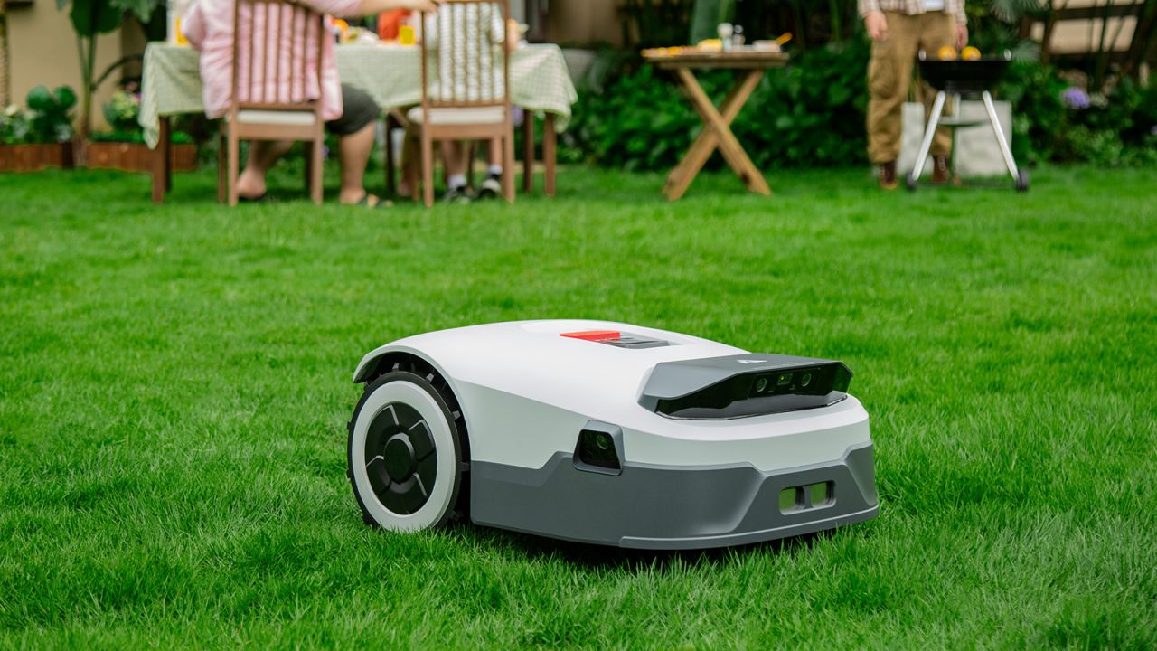 ANTHBOT Genie Smart Robot Lawn Mower