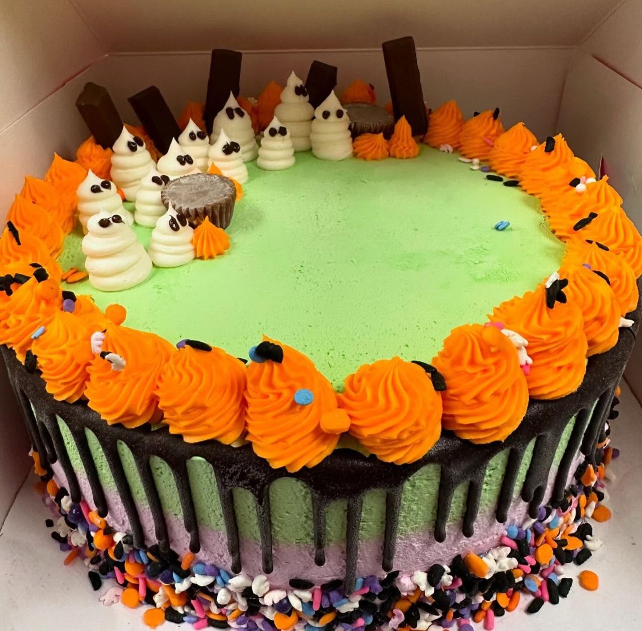 Baskin Robbins Ghost Cake for Halloween