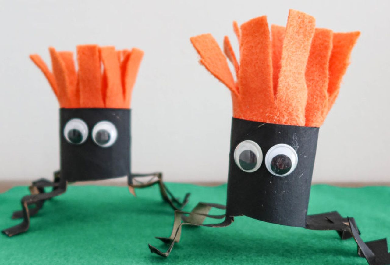 DIY Toilet Paper Roll Spiders