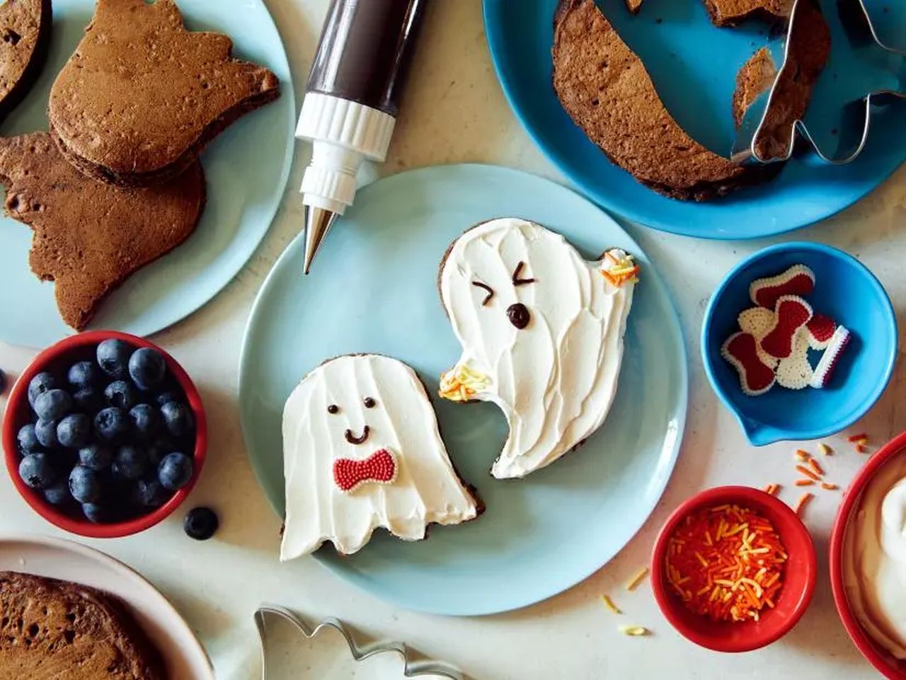 Halloween Cocoa Ghost Pancakes