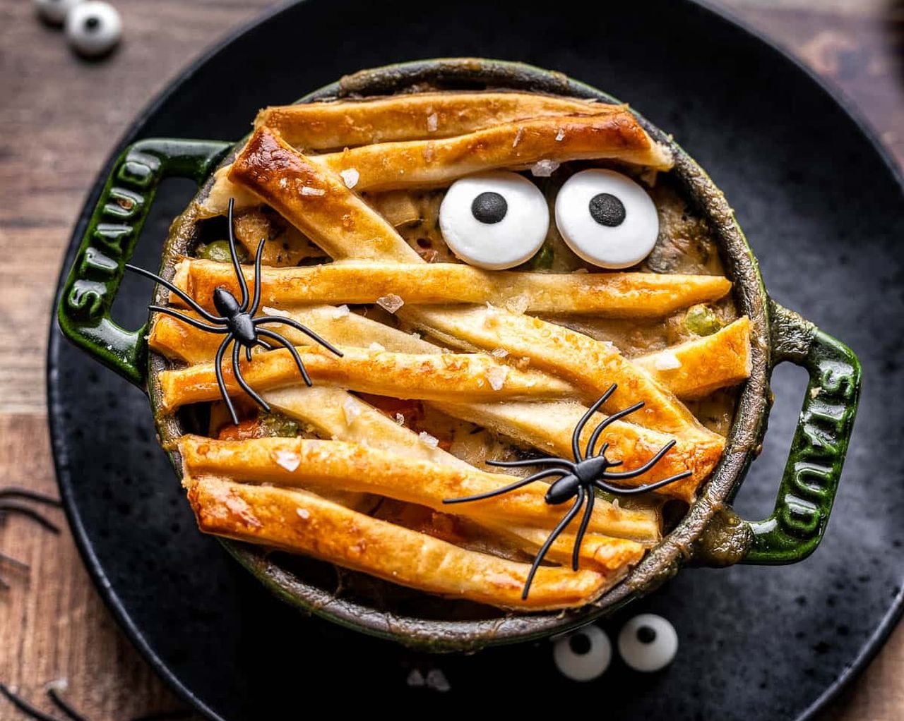 Halloween Pie Ideas - Mummy Mini Chicken Pot Pies