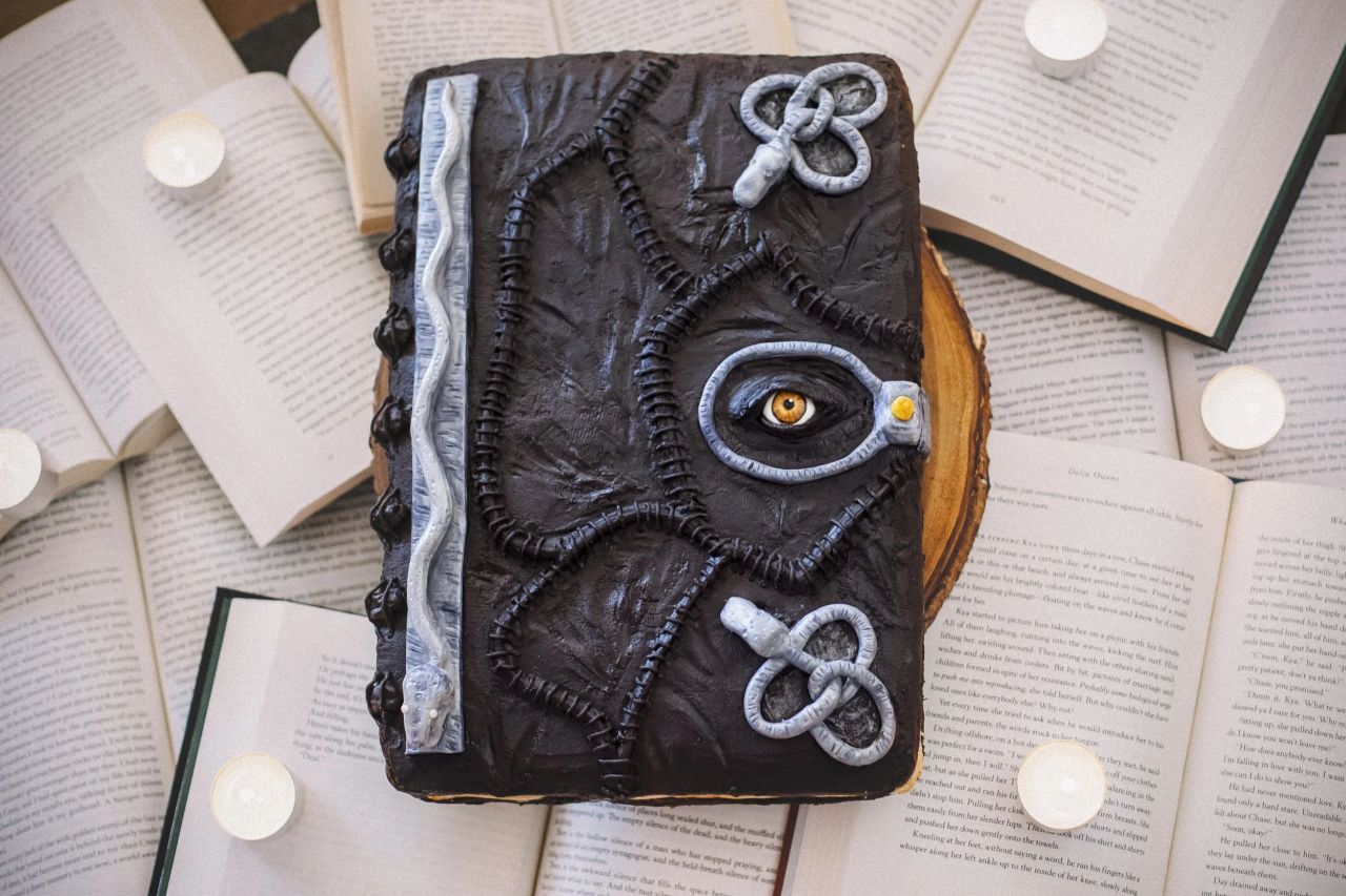Hocus Pocus Spellbook Cake for Halloween- new