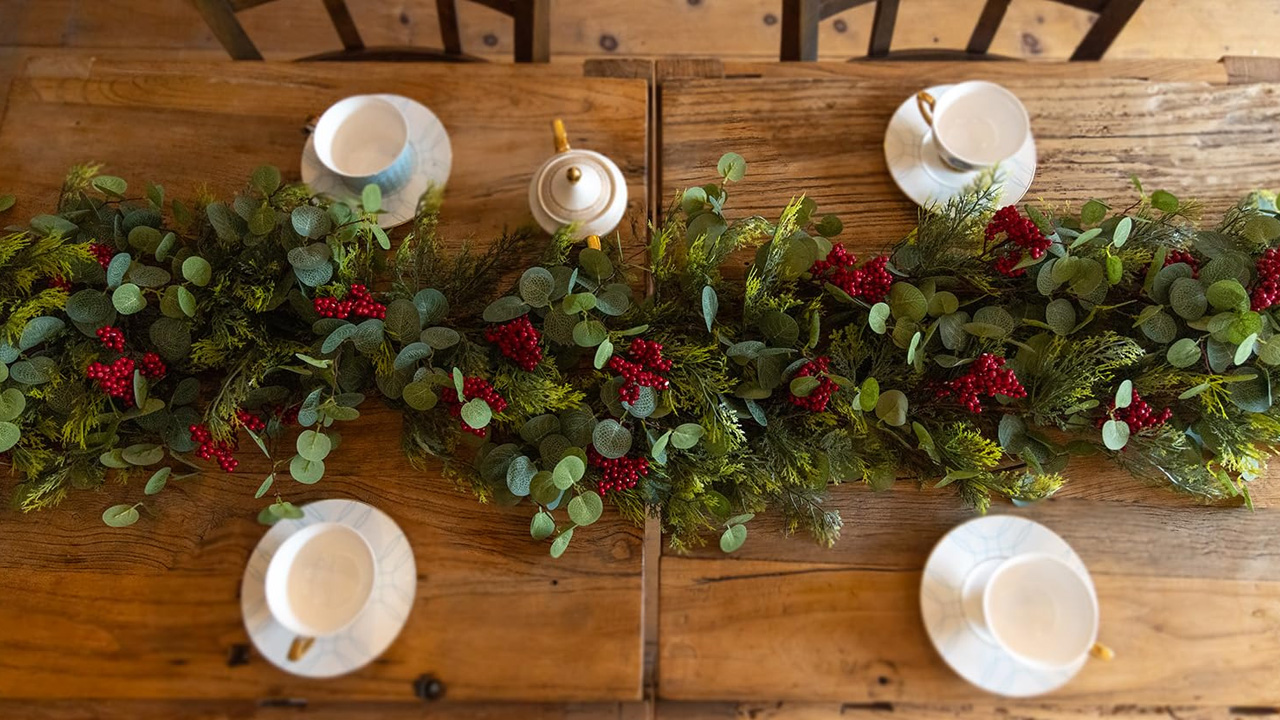 Artificial Pine Cypress Greenery Garland