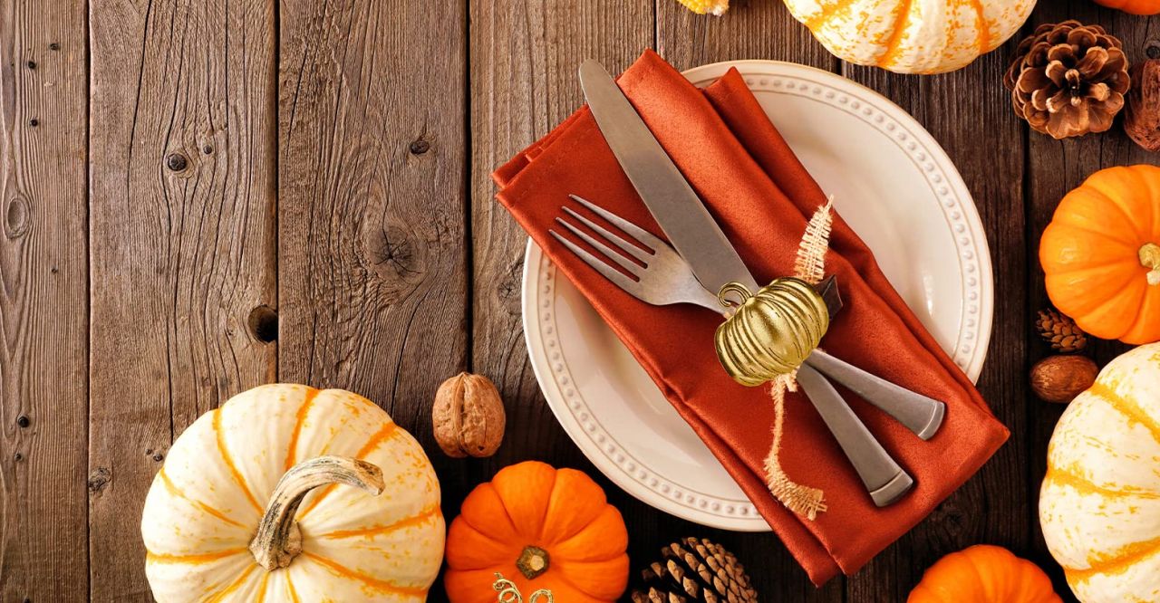 Best Thanksgiving napkin holder - Pumpkin Napkin Rings