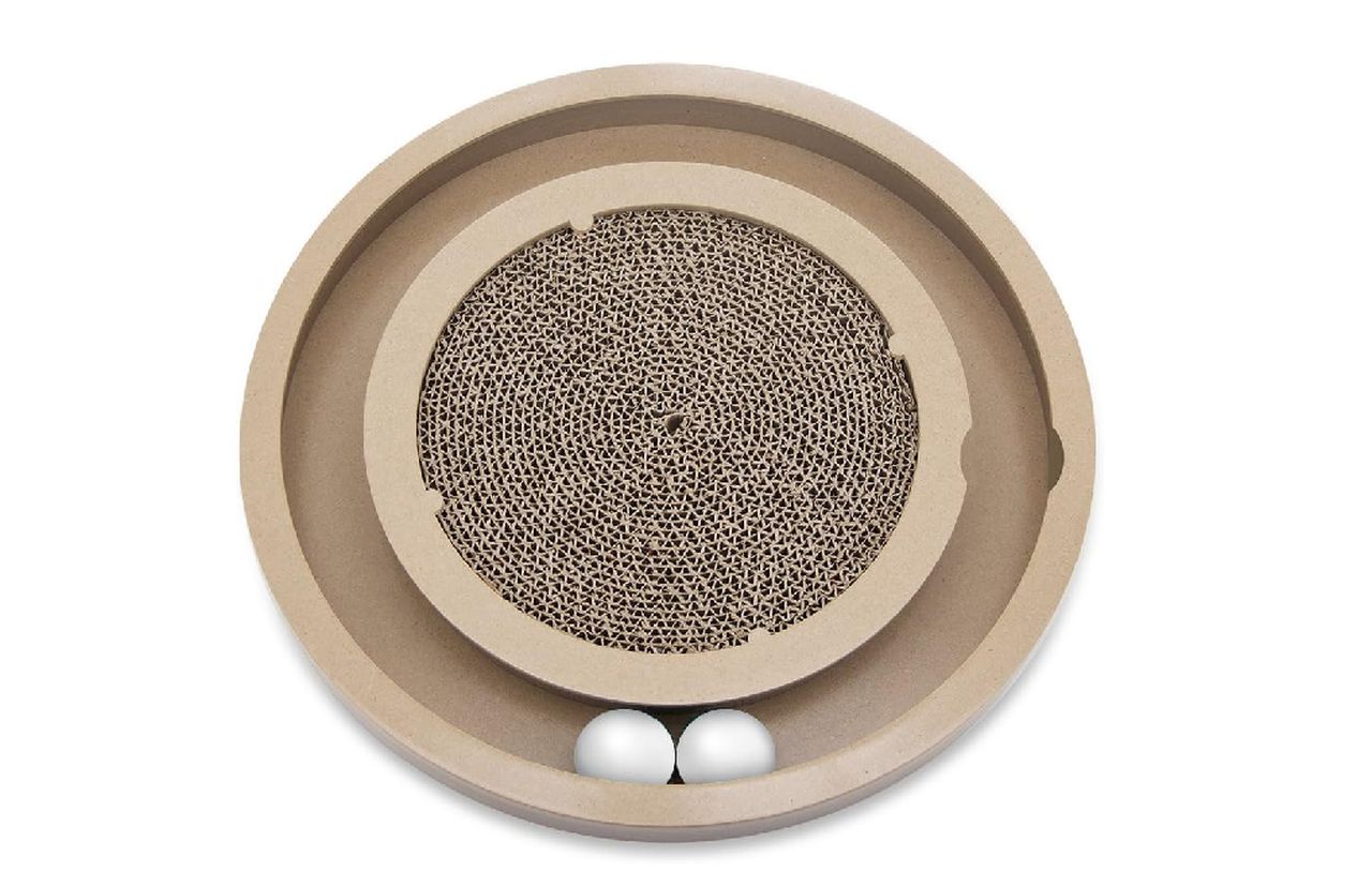 Cat Scratcher with Interactive Spinning Balls