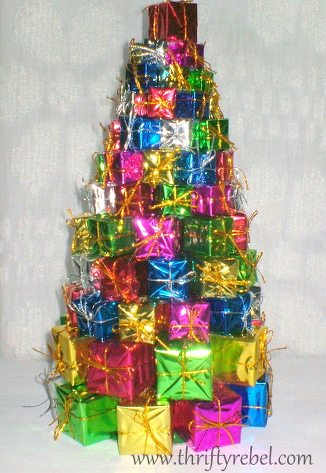 Christmas Tree With Gifts