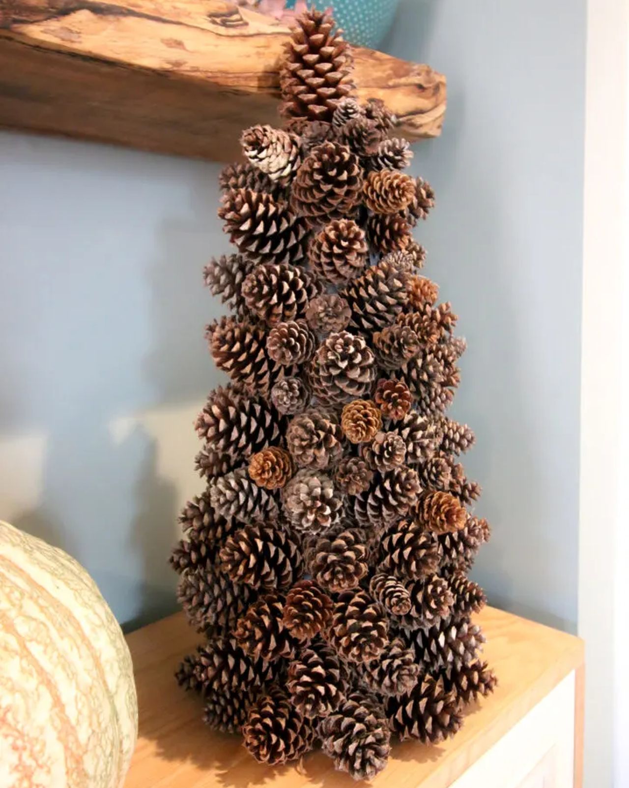 Pinecone Christmas Tree