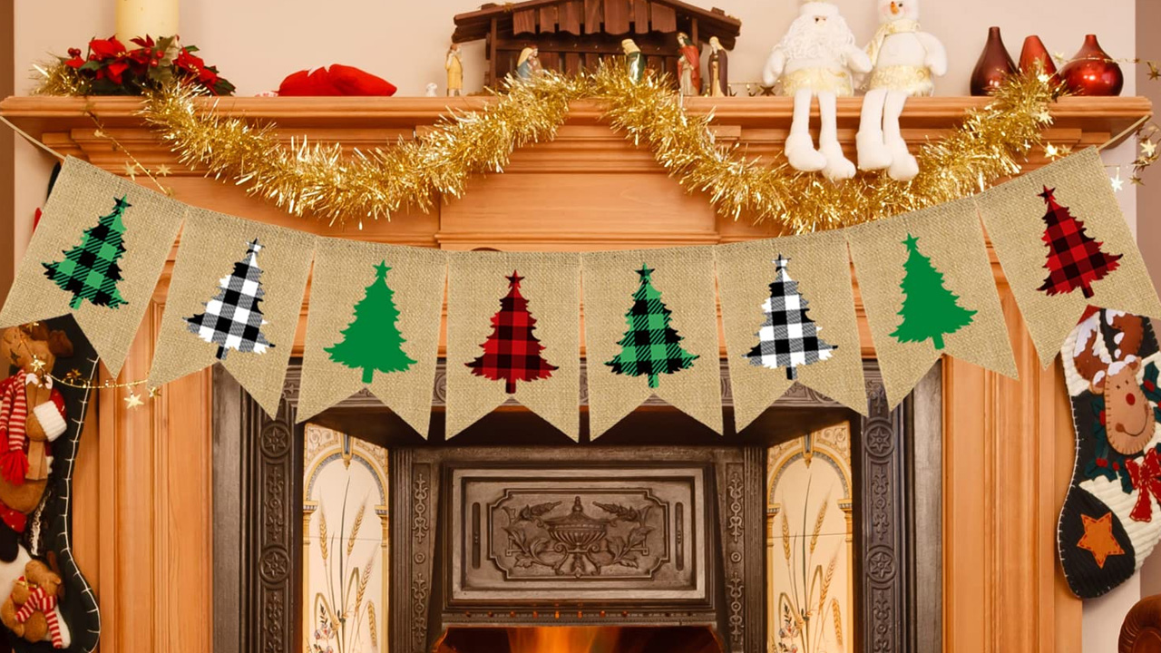 Plaid Christmas Tree Burlap Banner