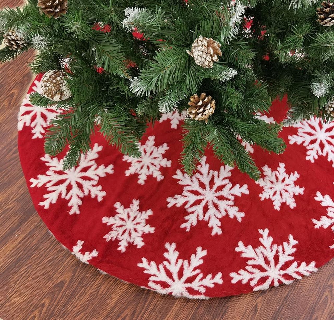 AISENO Faux Fur Christmas Tree Skirt