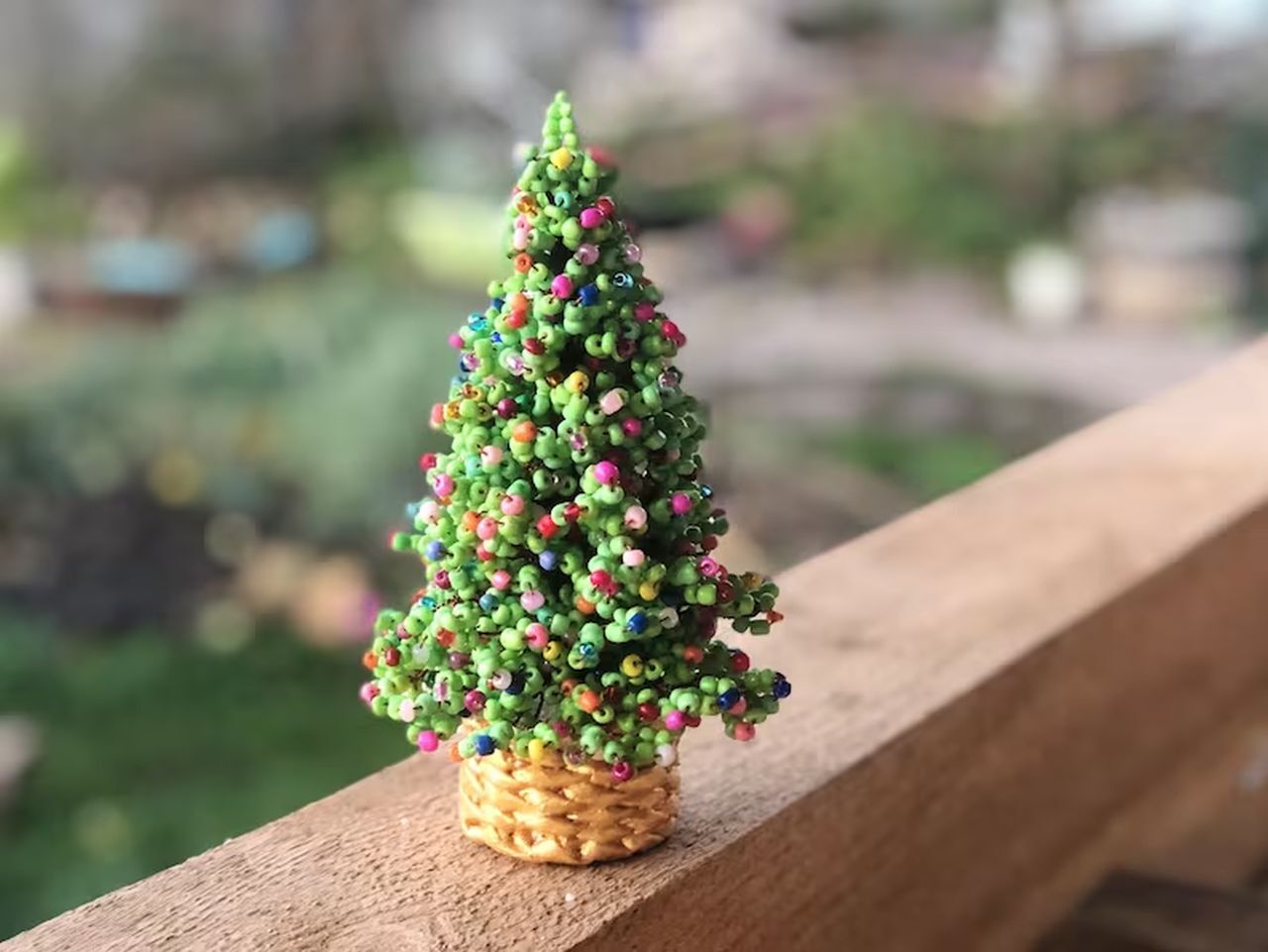 Beaded Tabletop Christmas Tree