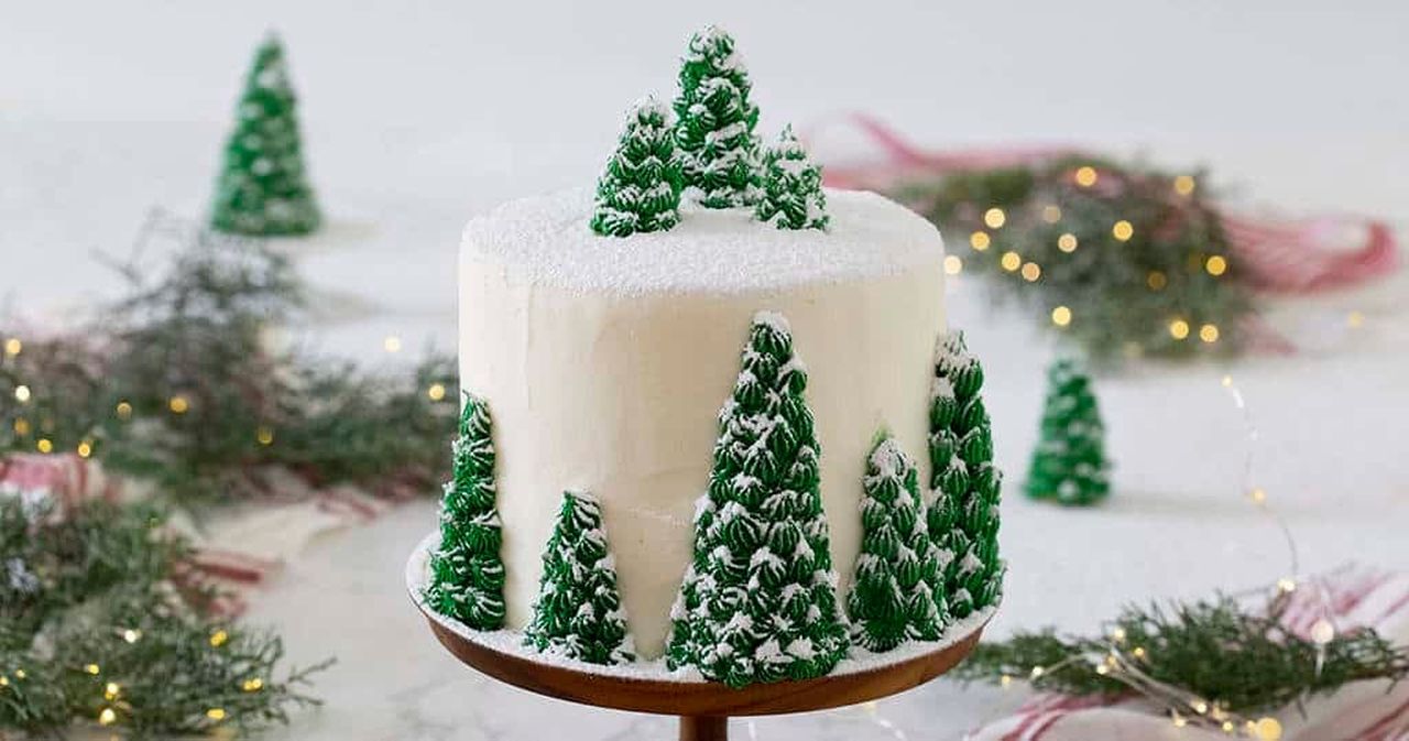 Best Christmas Cake Recipes - Christmas Tree Cake