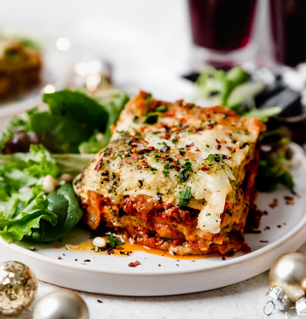 Best Christmas Main Course Dinner Recipes - Christmas Eve Lasagna