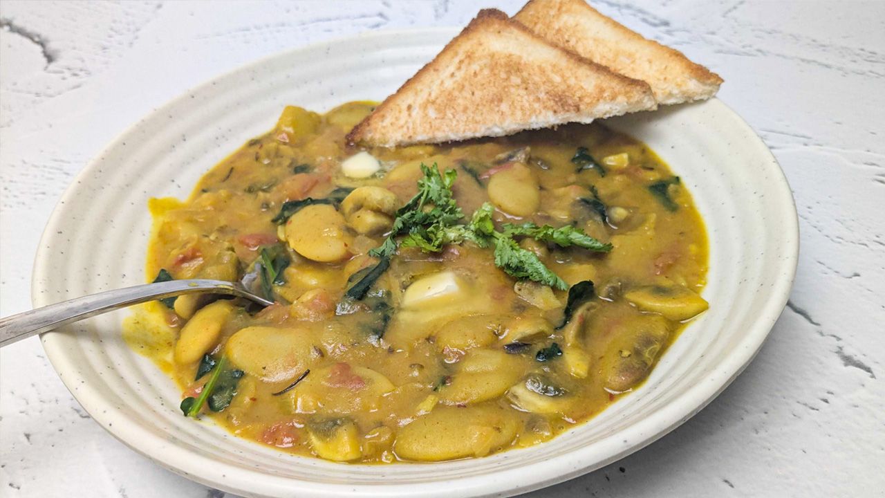 Butterbean Stew with mushrooms and kale for cozy winter night - 1