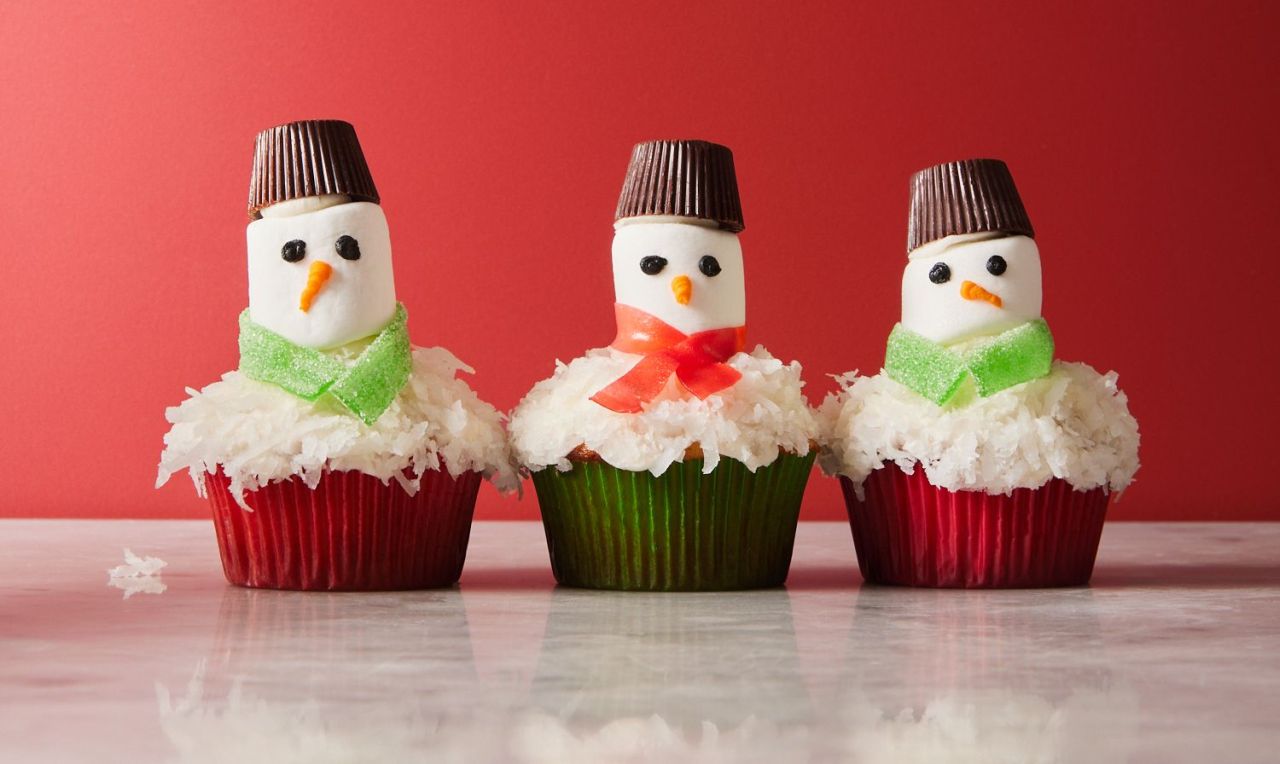 Christmas Snowman Cupcakes