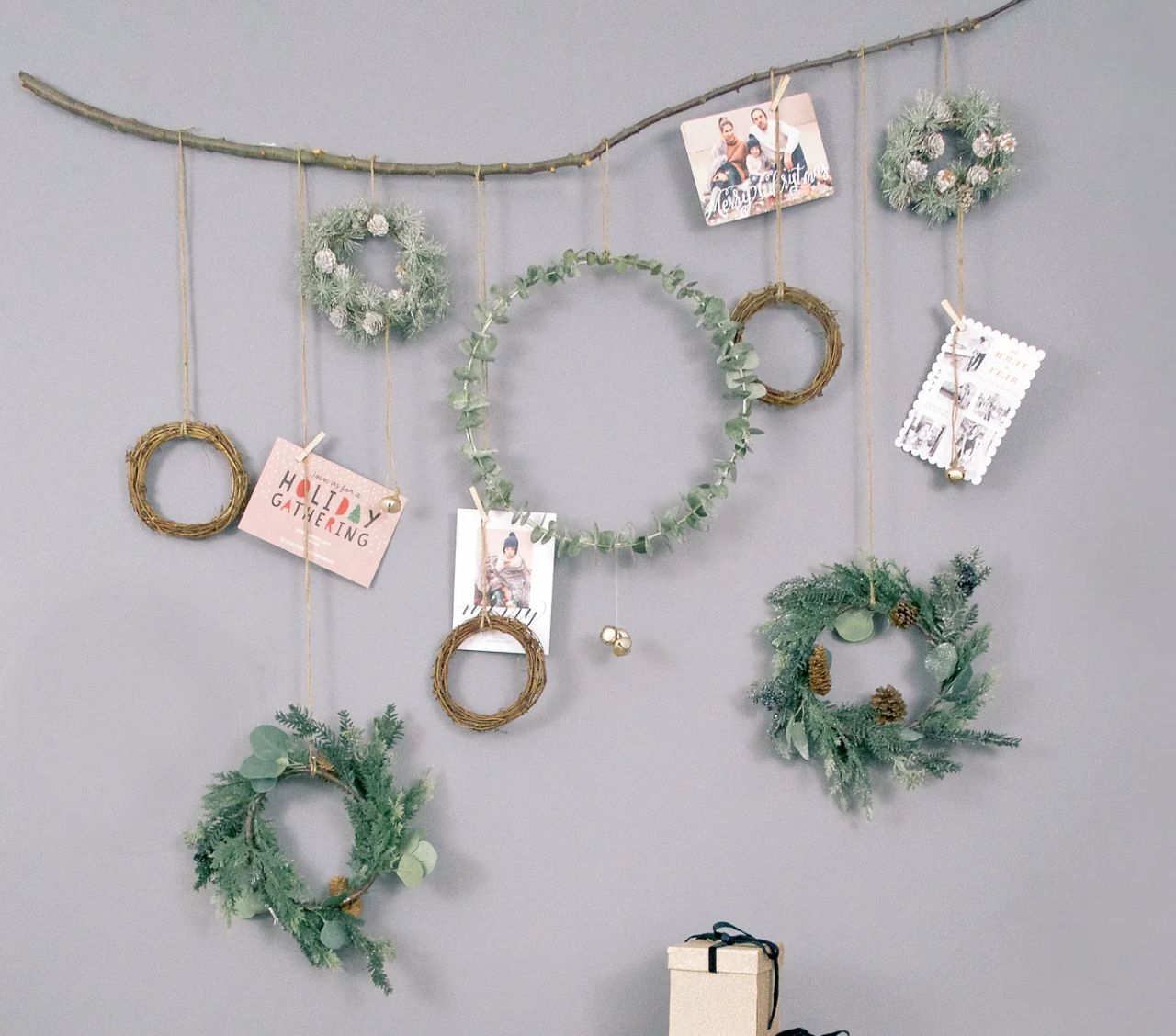 DIY Holiday Card Display