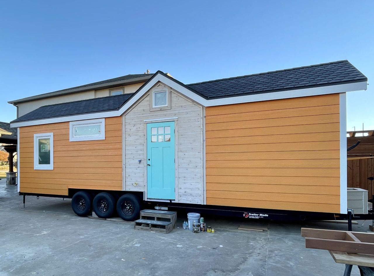 Eleanor tiny house on Decathlon Tiny Homes