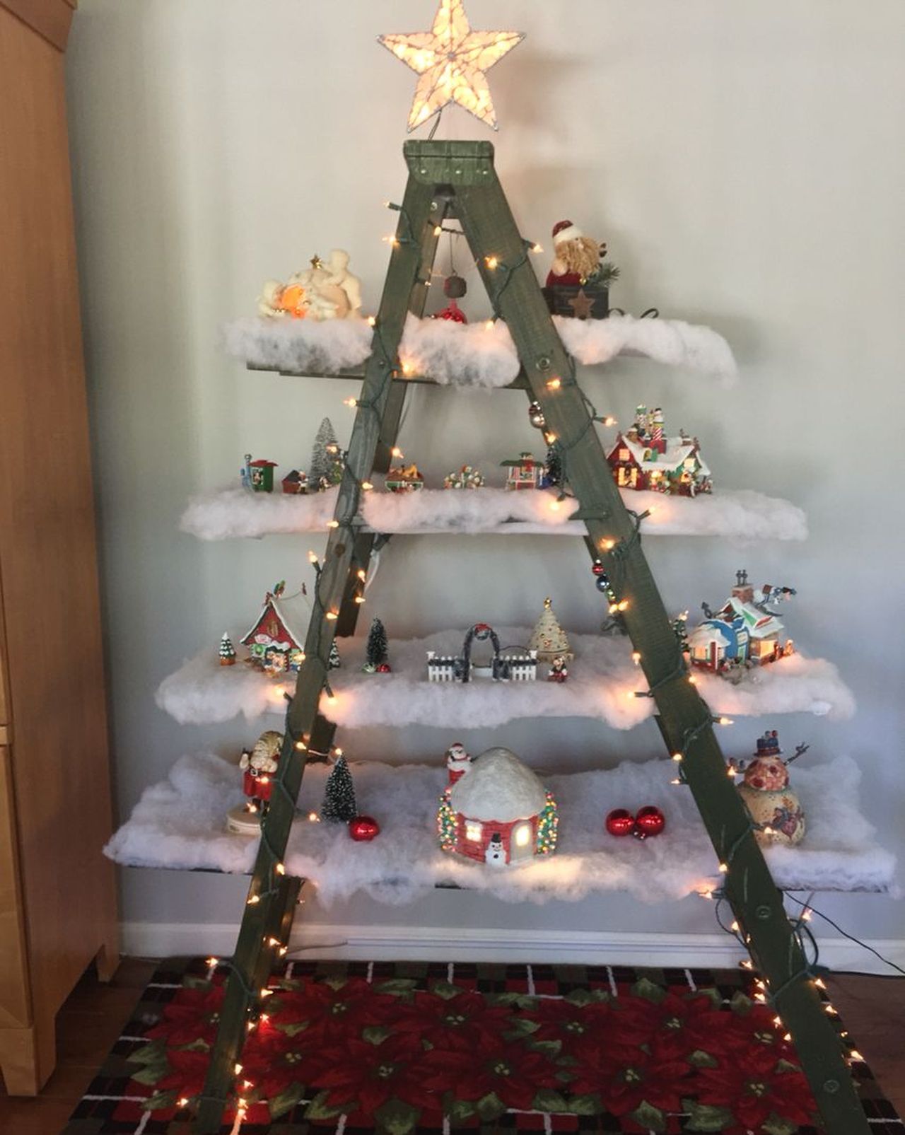 Ladder Christmas Décor