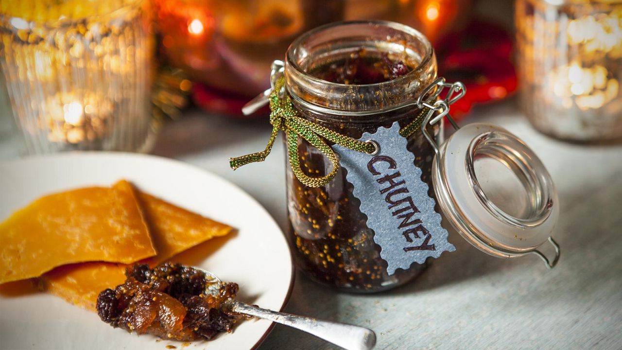 Last-Minute Christmas Chutney