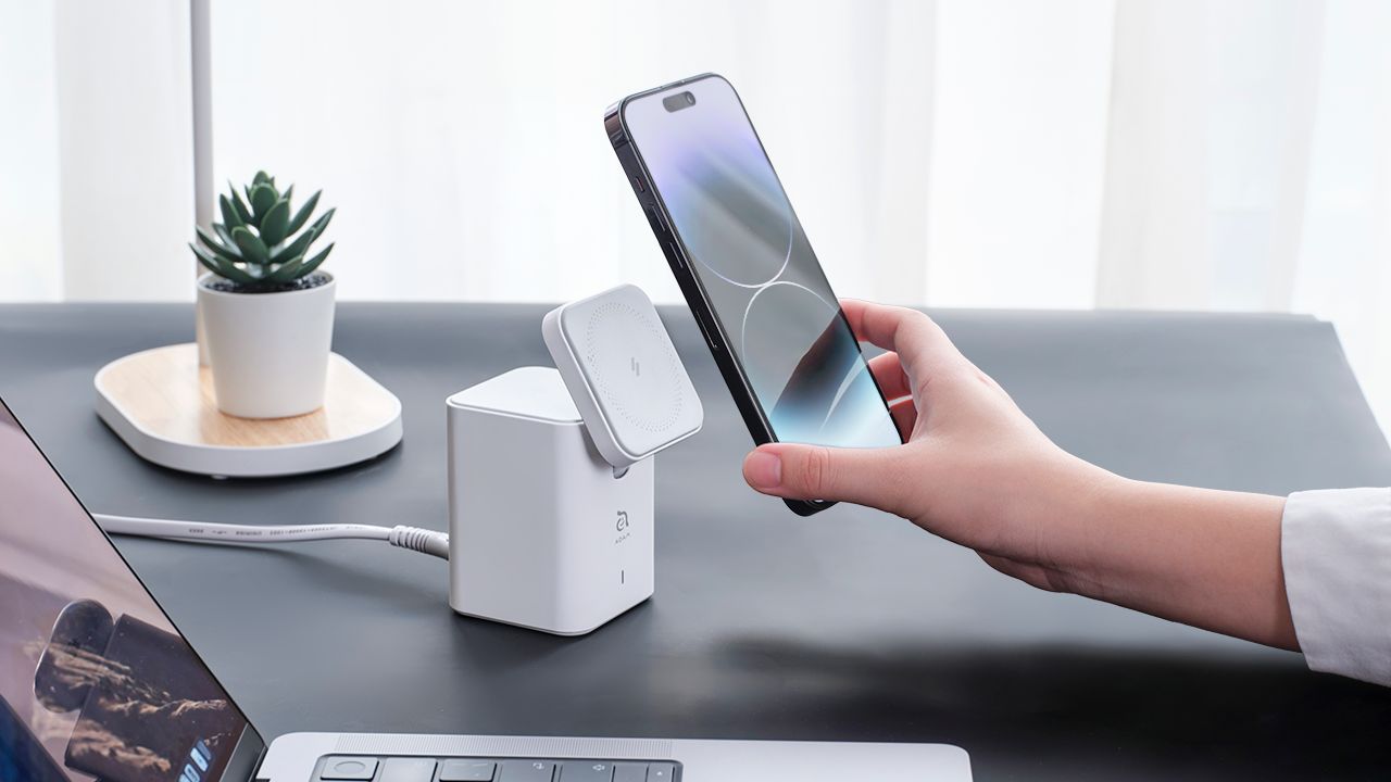 Magnetic Wireless Charger_Mag 4 GaN 30W 4in1 Power Charging Station