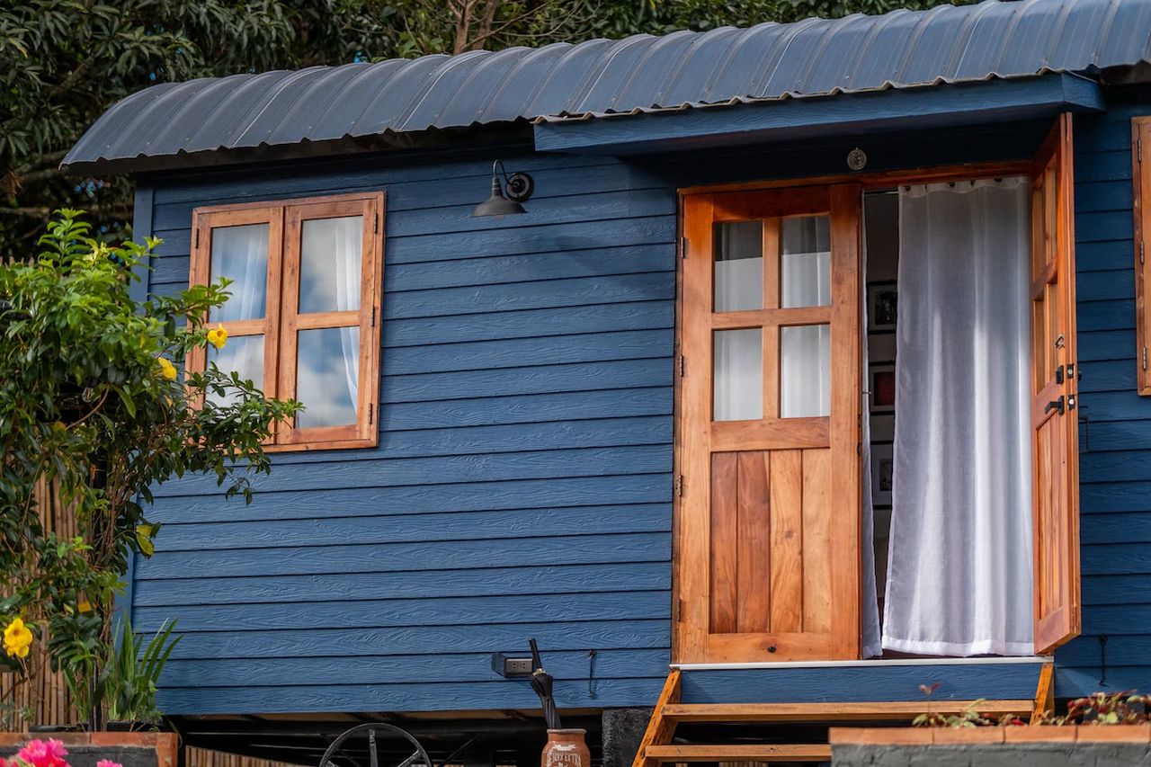 Sleepy Shepherd's Hut-in by Filipino couple-exterior-1