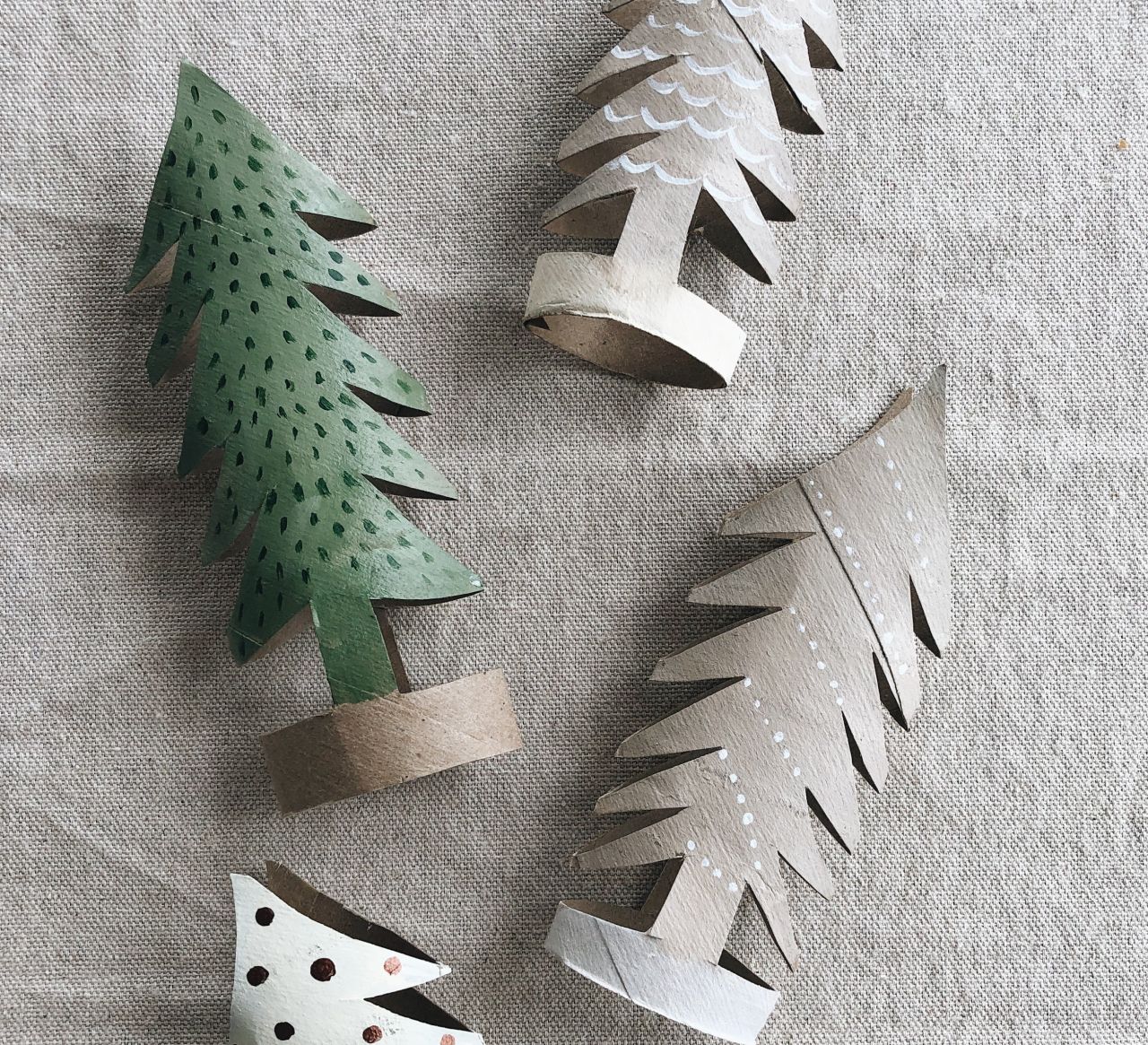 Toilet Paper Christmas Tree