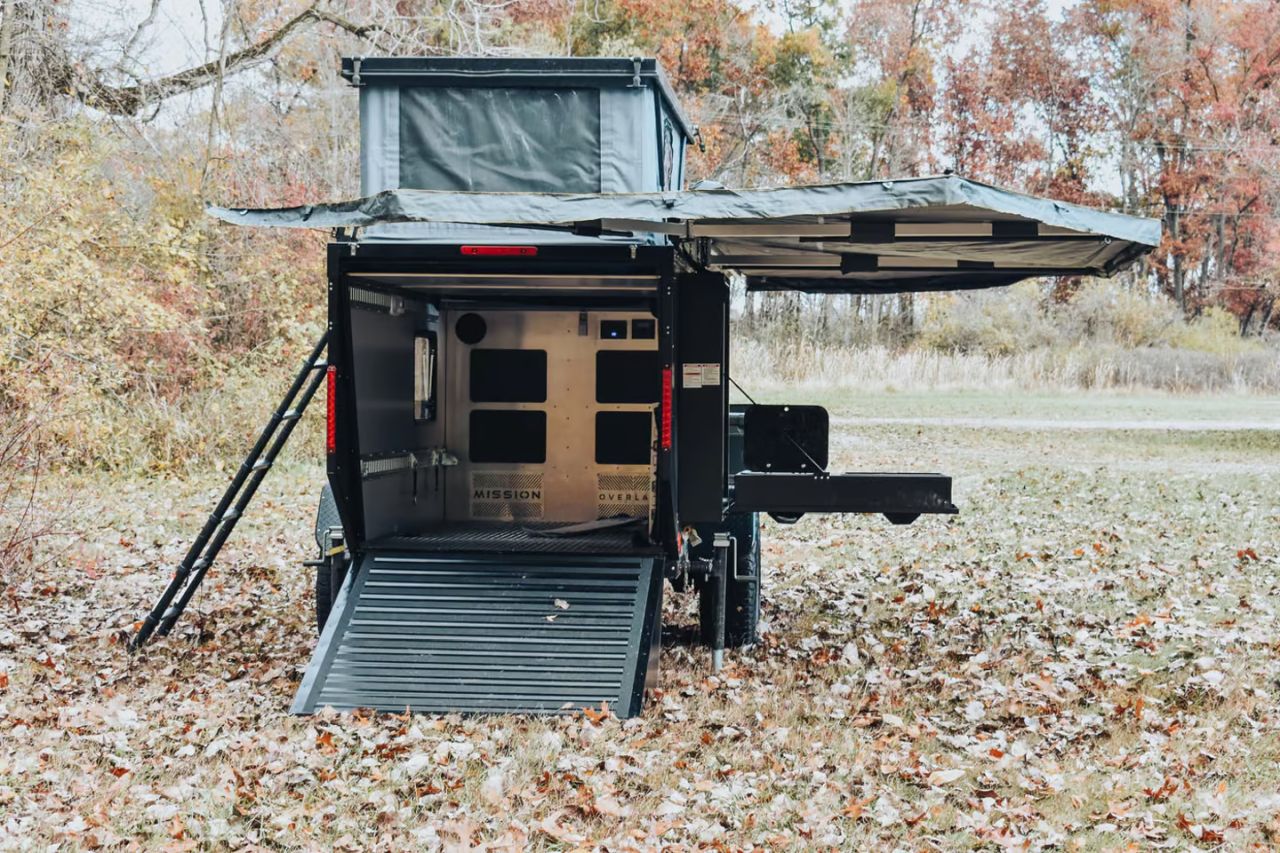 Trail Dog camper trailer