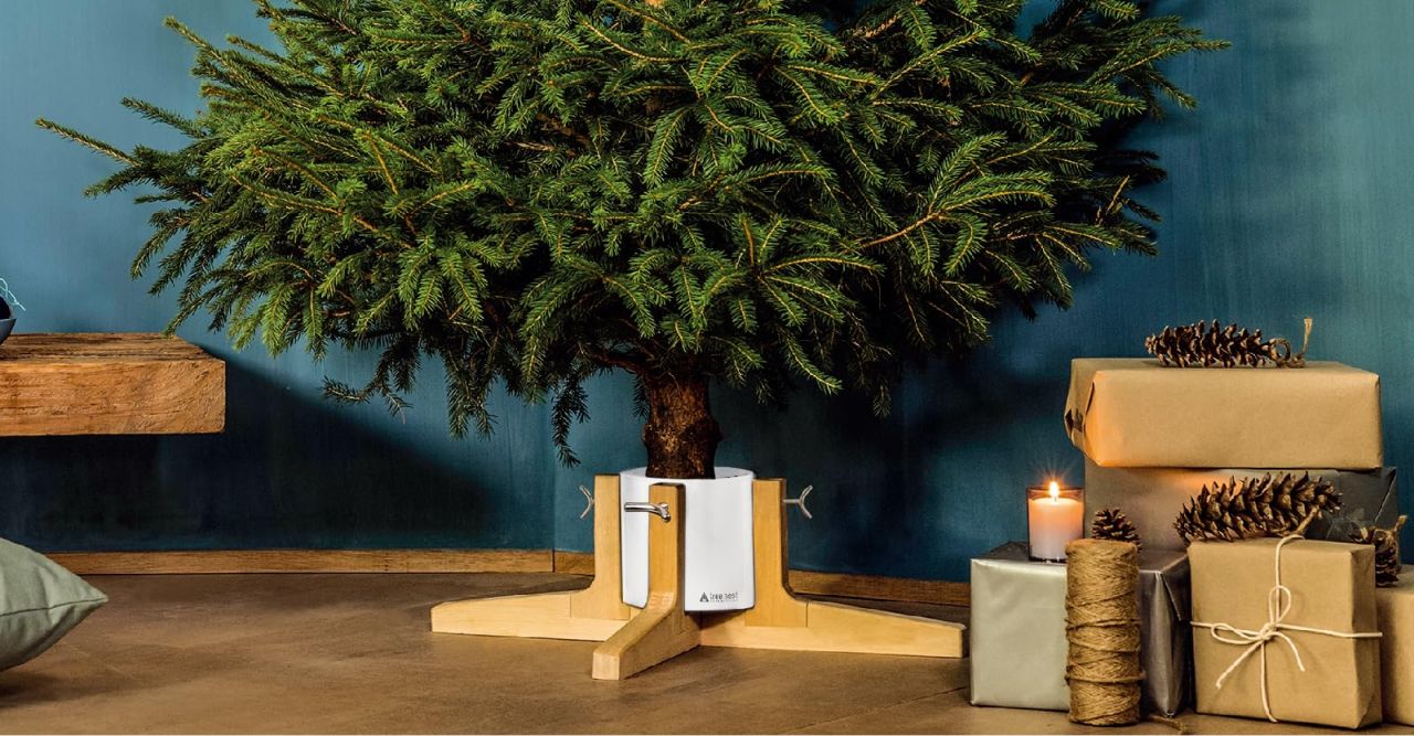 Tree Nest Christmas Tree Stand